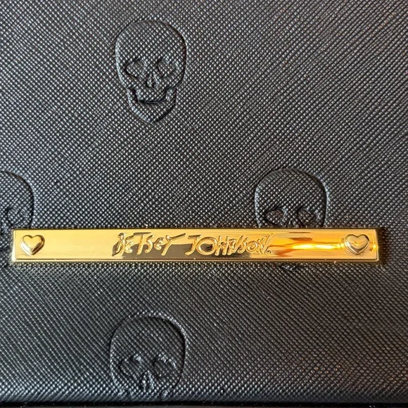 Betsey Johnson Black Embossed Skull Satchel - Picture 2 of 13